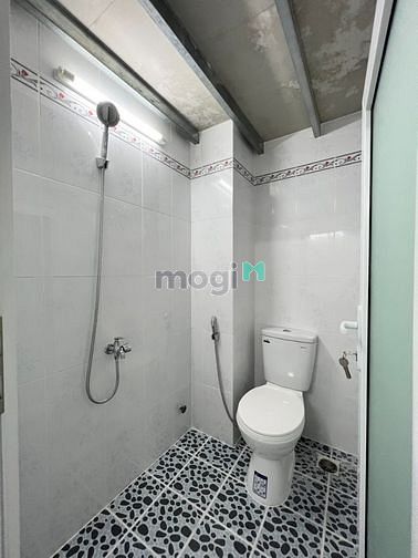 Hình ảnh Phòng trọ  có máy lạnh giá rẻ q2