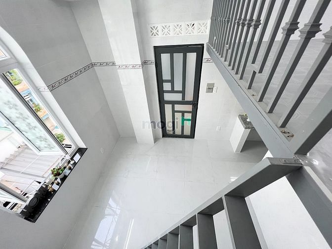 Hình ảnh Phòng trọ  có máy lạnh giá rẻ q2