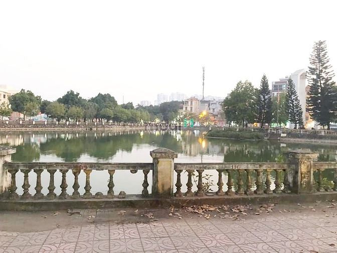 Hình ảnh Đất Phú Diễn, 42m2 gần ô tô, chỉ nhỉnh 2 tỷ