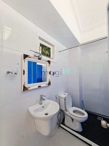 Hình ảnh Studio Q1 ban công full nội thất - gần chợ Bến Thành, Bùi Viện