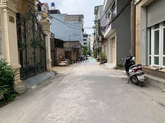 Hình ảnh Bán gấp 74m lô góc đất đấu giá Tổ 17 Đức Giang hiếm có