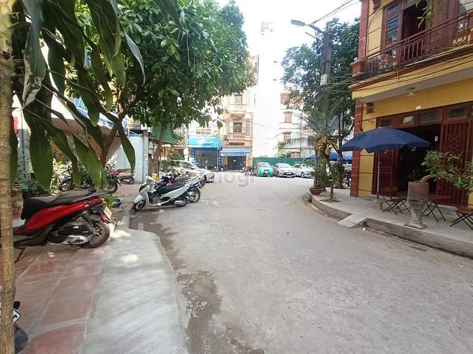 Hình ảnh Đất Phân Lô Khu TĐC X1. Lê Quang Đạo. 50m. MT: 6.2m. Giá: 10 tỷ.