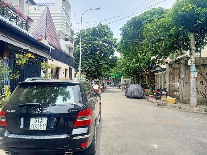 Hình ảnh Lô đất 2 mặt hẻm khu nội bộ khang trang đường Độc Lập – 6.6x20m.