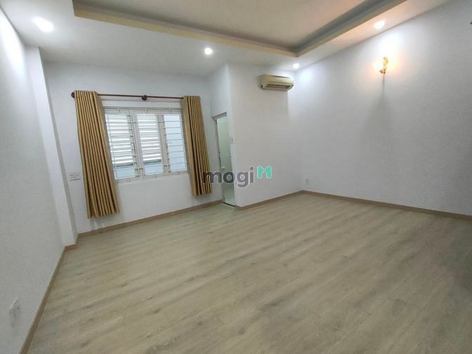 Hình ảnh Nhà Hẻm Bùi Minh Trực HXH Q8 Có Sổ