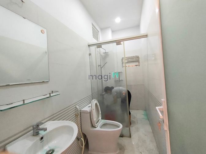 Hình ảnh Nhà Hẻm Bùi Minh Trực HXH Q8 Có Sổ