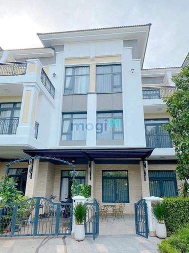 Hình ảnh Cần bán căn nhà phố Vesora Khang Điền khu compuond