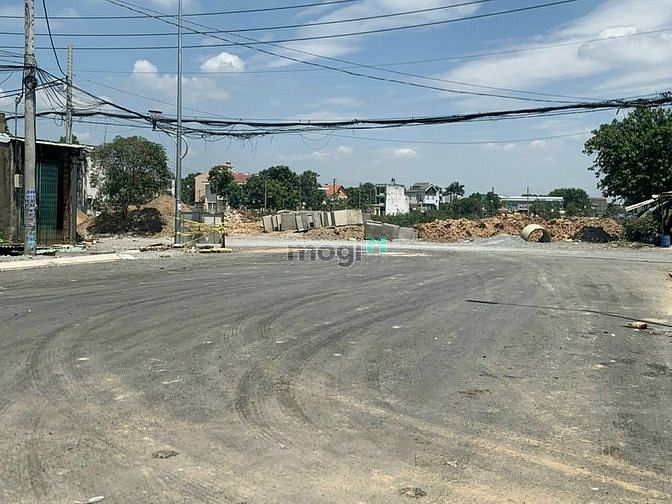 Hình ảnh Đất thổ cư 8x25 mặt tiền Nguyễn Ảnh Thủ xã Bà Điểm