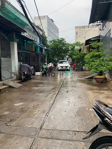 Hình ảnh Nhà mới 100% 3 lầu 5pn/6wc (4x16m) Gần chợ Bình Trị Đông