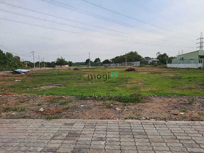Hình ảnh Cần bán gấp đất đường Hoàng Phan Thái, ở Bình Chánh, 100m2, giá 1ty110