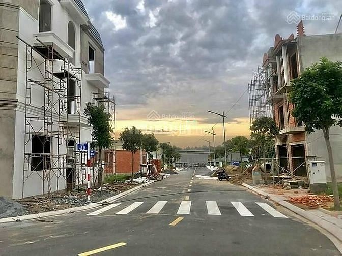Hình ảnh THANH LÝ 10 lô đất quận bình tân ,sổ hồng riêng ,xây dựng tự do