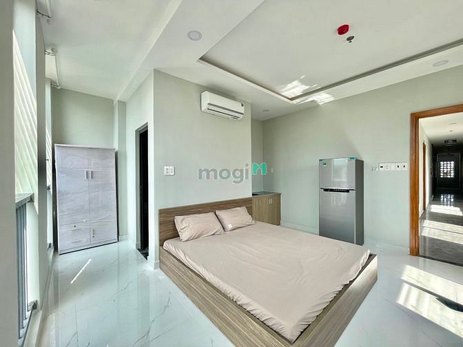 Hình ảnh CHDV Full nội thất mới xây, có thang máy sát CV Làng Hoa