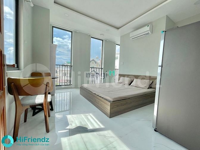 Hình ảnh CHDV Full nội thất mới xây, có thang máy sát CV Làng Hoa