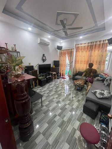 Hình ảnh Bán nhà đường Bông sao P5Q8 74.7m2
