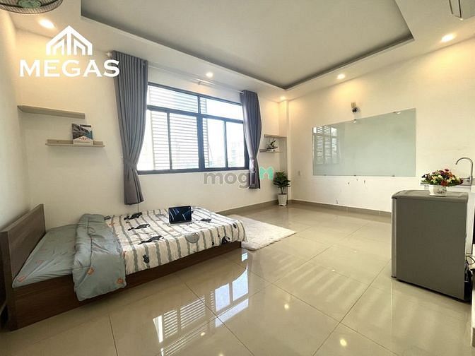 Hình ảnh Nội Thất Đầy Đủ - Cửa Sổ Lớn - Ngay Phan Văn Hớn - Trường Chinh