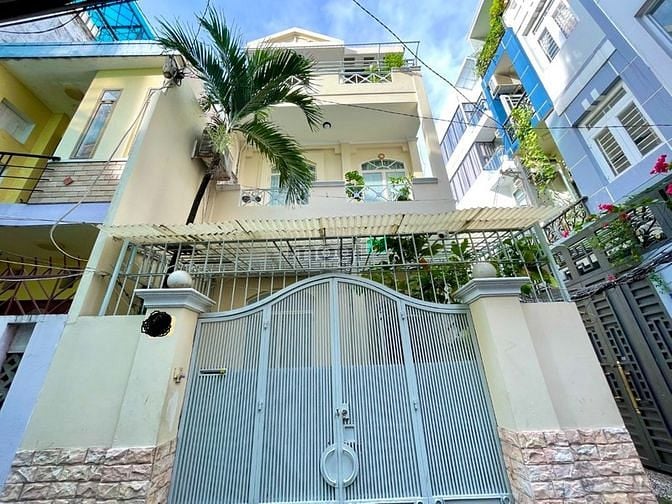 Hình ảnh Bán Villa đường Phan Văn Trị, 290m2 DTSD, Nở hậu 6.2m, Hầm + 5 Tầng