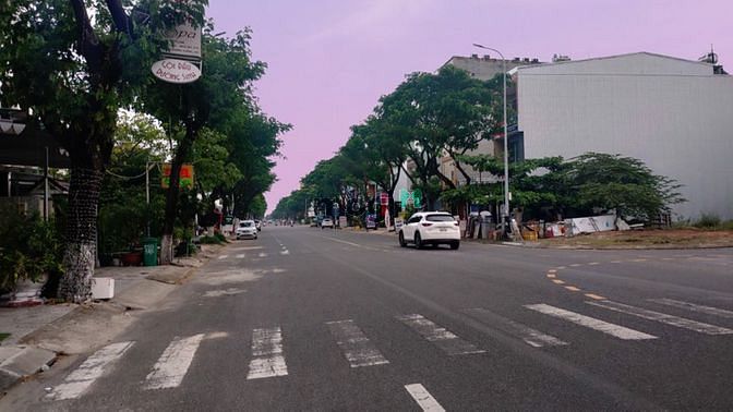 Hình ảnh Bán đất nền Hòa Minh đường Trần Đình Tri thông ra biển, DT 103m2