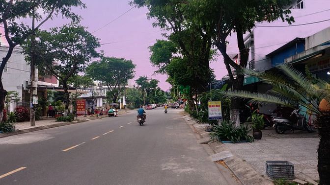 Hình ảnh Bán đất nền Hòa Minh đường Trần Đình Tri thông ra biển, DT 103m2
