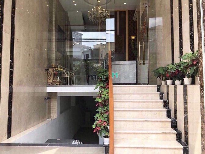Hình ảnh CHDV Quận 3 có ban công cửa sổ lớn