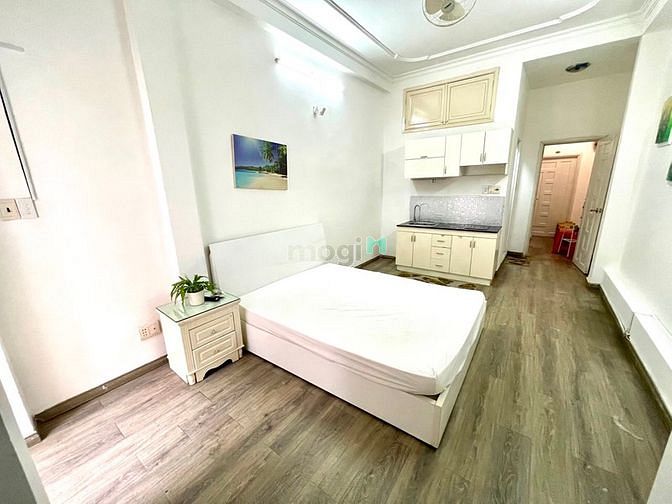 Hình ảnh CHdV Quận 1 full nội thất , dọn vào là ở