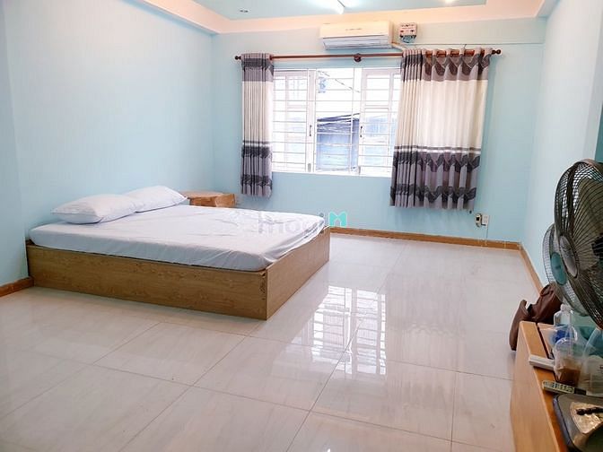 Hình ảnh CHdV trung tâm quận 1 full nội thất cơ bản