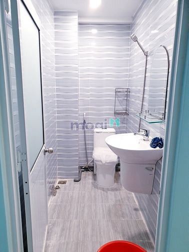 Hình ảnh CHdV trung tâm quận 1 full nội thất cơ bản