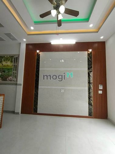 Hình ảnh Định cư bán gấp nhà Thủ Đức - SHR - Đúc BTCT
