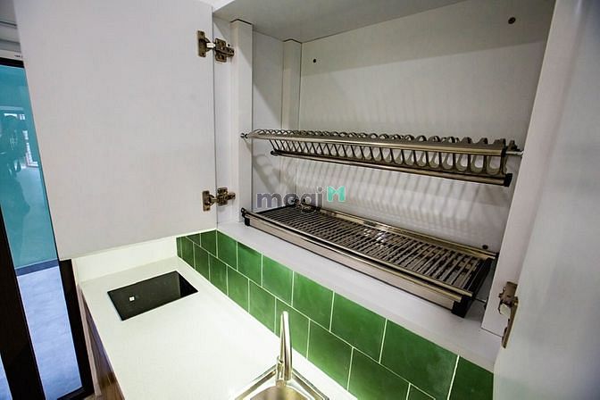 Hình ảnh CHdV Ngay trung tâm Quận 1 full nội thất