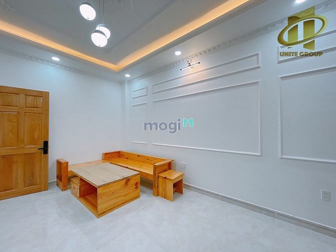 Hình ảnh 1pn tone gỗ mới ngay trung tâm quận 1