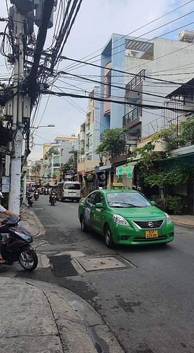 Hình ảnh Mặt tiền kinh doanh gần chợ Tân Bình