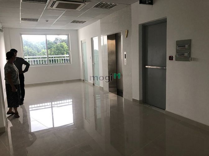 Hình ảnh 86 Bạch Đằng, P.2, Q.Tân Bình - 6x25m, hầm 5 lầu thang máy