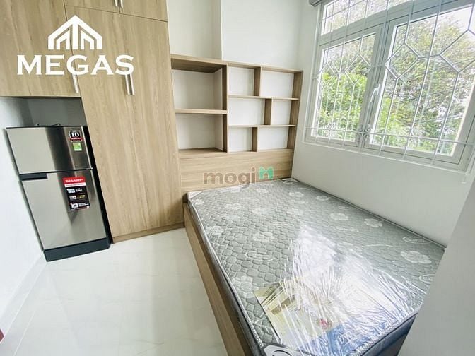 Hình ảnh Căn Hộ Ban Công Full Nội Thất Không Giới Hạn Người Ở Phan Đăng Lưu
