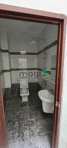 Hình ảnh Nhà đẹp, mới 1 trệt 2 lầu, hẻm 5m, BHHA, Bình Tân, đã có sổ