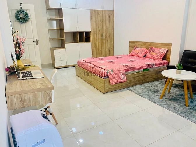 Hình ảnh CHdV Quận 3 full nội thất cơ bản rộng rãi thoáng mát