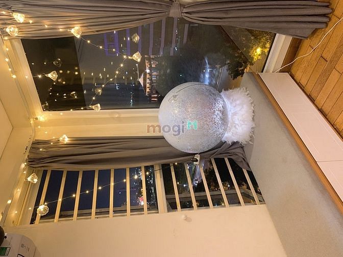 Hình ảnh CHdV Cao cấp quận 4. Rộgn rãi decor cực đep