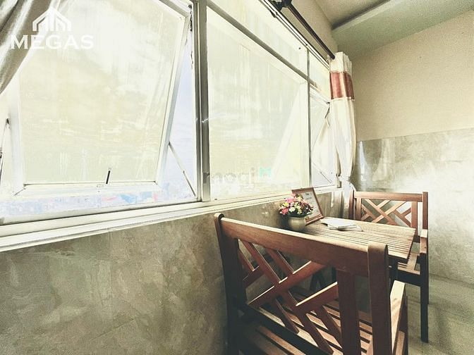 Hình ảnh Phòng Trọ Ban Công - Full Nội Thất - View Kính - Ngay Phan Văn Hớn