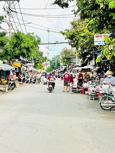 Hình ảnh Sang Lại 4 Nền Đất KDC P.Tân Tạo Thổ Cư (5*12),Gần Chợ Tiện Kinh Doanh