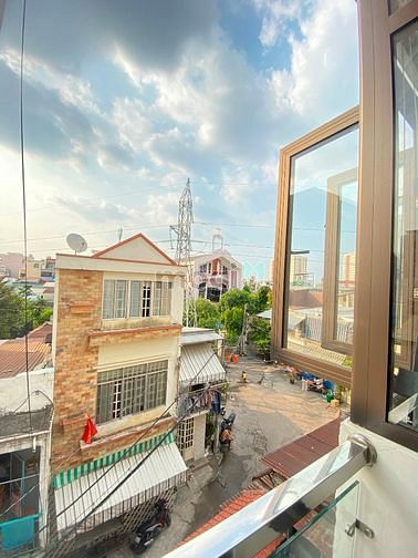 Hình ảnh CHDV có bancol, cửa sổ lớn Điện Biên Phủ Bình Thạnh