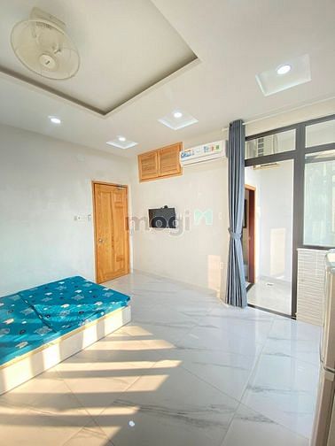 Hình ảnh CHDV có bancol, cửa sổ lớn Điện Biên Phủ Bình Thạnh