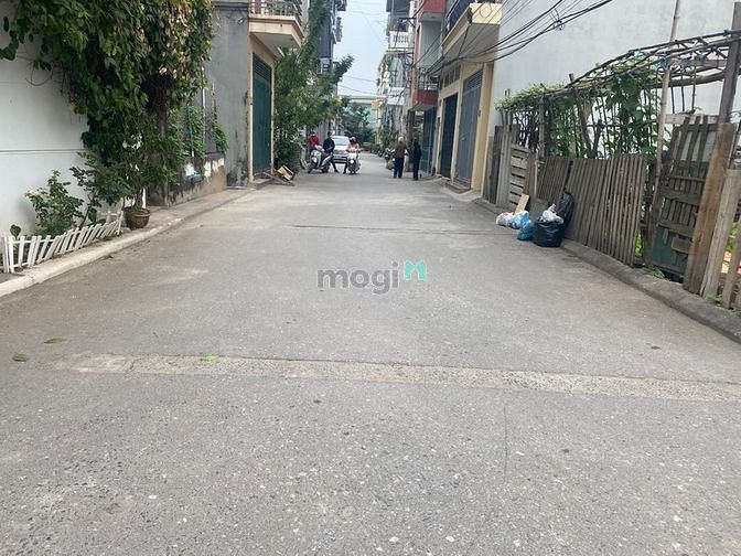 Hình ảnh Bán 71m đất tặng nhà 2 tầng cũ ngõ 95 Vũ Xuân Thiều