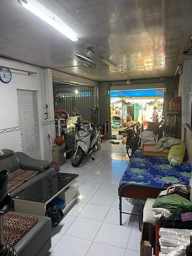 Hình ảnh 2 mặt tiền chợ Nguyễn Sơn - Tân Phú