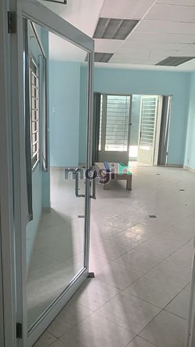 Hình ảnh Cho thuê nhà mặt tiền D2, phường 25, Bình Thạnh.