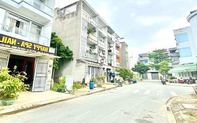 Hình ảnh Bán Gấp nền đất kinh doanh khu tên lửa Bình Tân Gần AEON Kế Góc