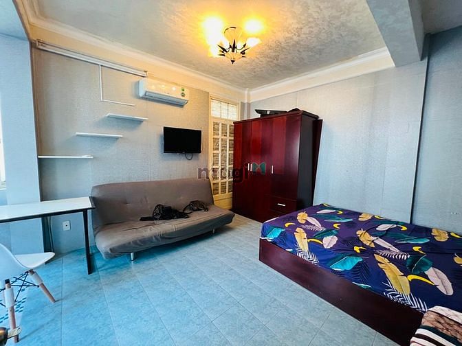 Hình ảnh Còn Duy Nhất 1 Căn Studio 45M2 Lê Lai Quận 1. Có Ban Công, Giá Rẻ