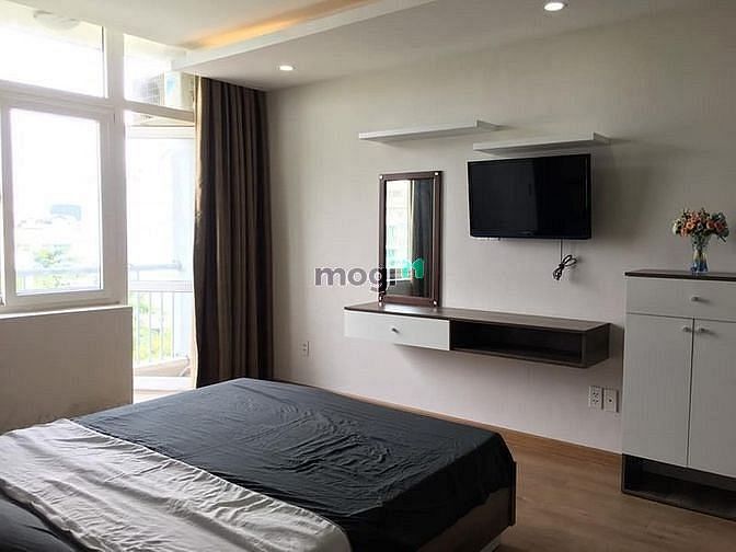 Hình ảnh Căn Hộ Nội Thất Sang Trọng, Cửa Sổ đón Gió, Quận 10