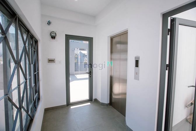 Hình ảnh CHDV STUDIO có cửa sổ lớn sân balcony lớn thoáng mát