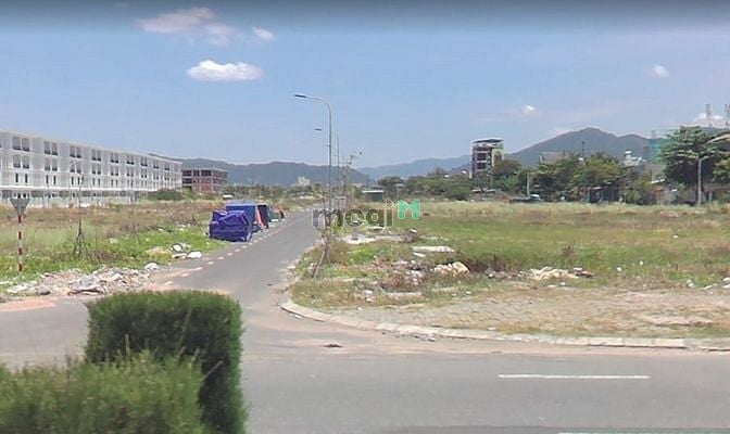 Hình ảnh Cần tiền bán lô đất Trần Minh Tông A1 Phương Trang sát biển NTT