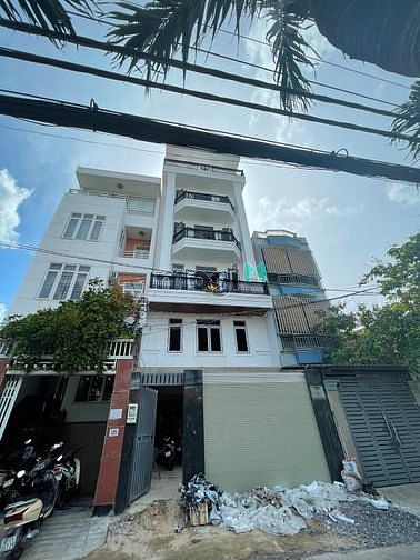 Hình ảnh Phòng ban công full nội thất giá siêu hấp dẫn gần Quang Trung