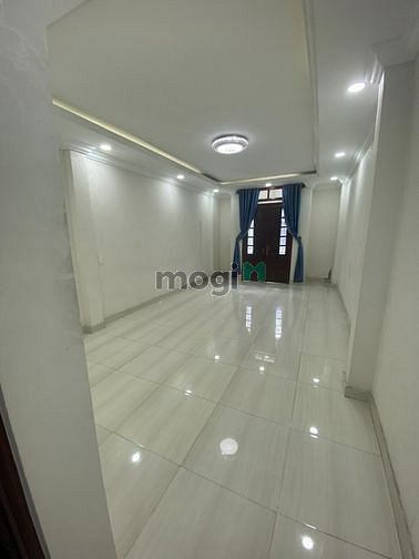 Hình ảnh Cho thuê nhà mặt tiền Lê Quang Định, Bình Thạnh