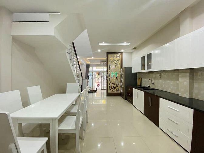 Hình ảnh Sơn Trà - Cho thuê 2 tầng gần biển Phạm Văn Đồng