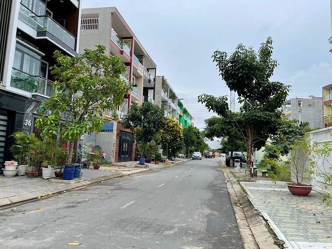 Hình ảnh Hiếm còn duy nhất 1 lô đất bình tân vị trí vàng thuận lợi buôn bán